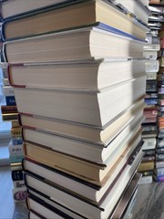 10 Pounds Assorted Fiction Hardcover PBK Books Mass Market Various Genres Good