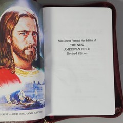 St Joseph Personal Size NAB New American Bible Revised Burgundy Full Zip Cover