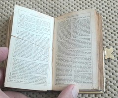 ANTIQUE MINIATURE BOOK OF COMMON PRAYER BIBLE, FINE BINDING WITH CLASP, 18