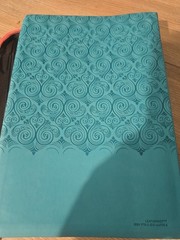 Zondervan Large Print NIV HOLY BIBLE leathersoft turquoise With Zip Open Case