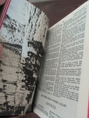 The Holy Bible Black Zipper w/ Cross Vintage Self Pronouncing Ed. World Pub.