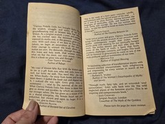 Women Who Run with the Wolves : Myths and Stories of the Wild Woman Archetype by