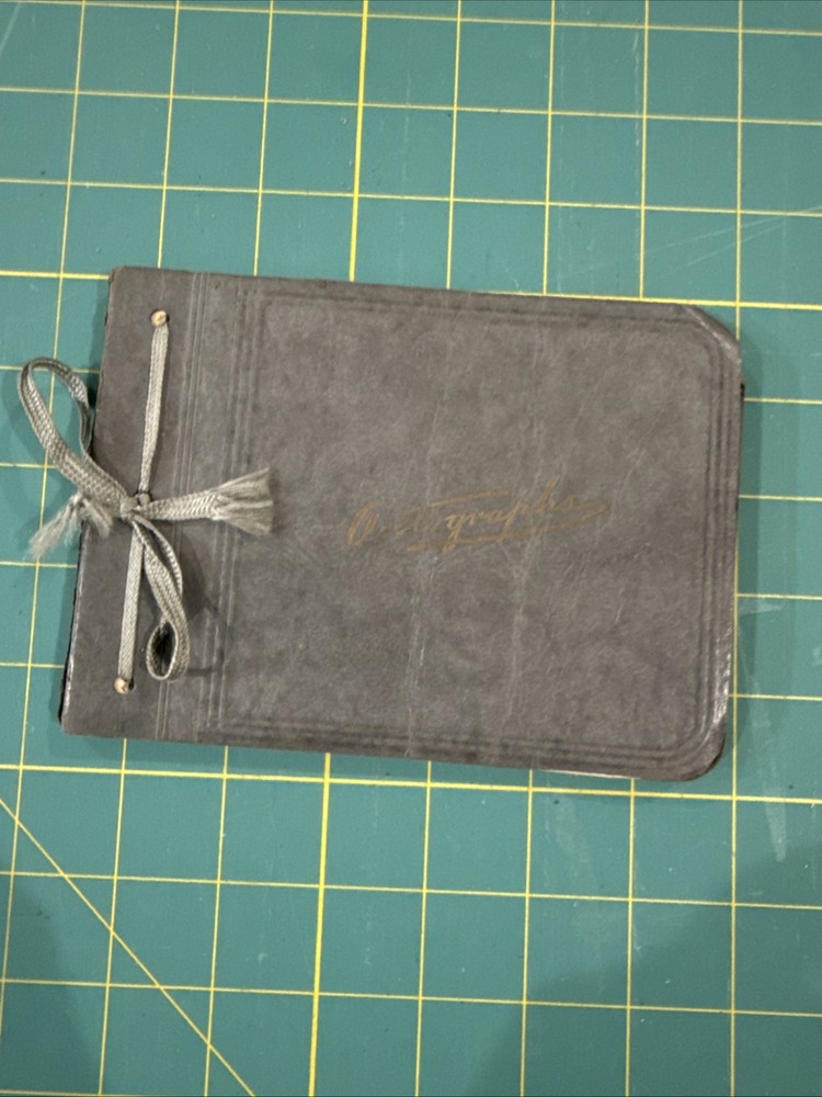 1926 Antique School Autograph Book Over 30 Filled Pages In Excellent Condition