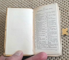 ANTIQUE MINIATURE BOOK OF COMMON PRAYER BIBLE, FINE BINDING WITH CLASP, 18