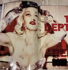 Madonna Rebel Heart Tour Book 2015 Program Concert Photos – 15 x 11 Inches