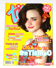 Y2K Tu Spanish Teen Magazines Lot 8 Shakira J-Lo Eminem Thalia 2000s
