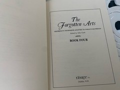 Book: Vintage The Forgotten Arts Books 1 – 4 in slipcase 1979 Yankee Magazine