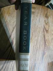 The World Book Yearbook 1978, 608 pages