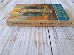 DIVINE MYSTERIES OF MOST HOLY ROSARY By Mary Of Agreda 3rd printing 328 pages