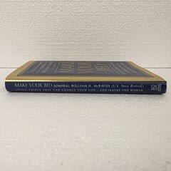 Make Your Bed William H McRaven Hardcover Book 1st Ed Motivational