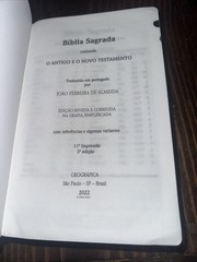 Bíblia Sagrada E Hinário 2022 Faux Leather Bound Bible Unused