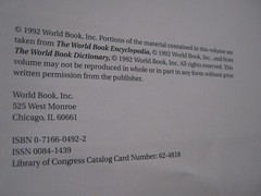 The World Book Yearbook 1992, 576 pages