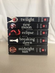 Twilight Saga Complete Series 5 Book Set Stephenie Meyer Paperback Lot New Cover