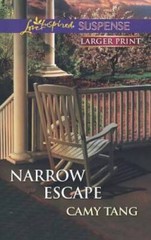 Narrow Escape (Love Inspired Large Print Suspense) By Tang, Camy – GOOD