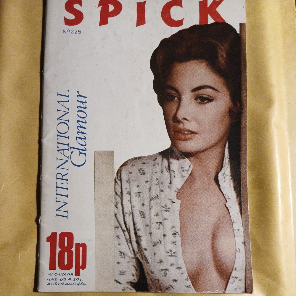 Spick Vintage Magazines Non Full Nudity issues number 225