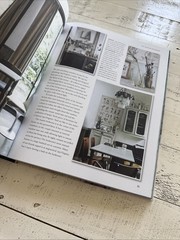La Vie est Belle Henrietta Heald HC 2013 French Style Interior Design Decor