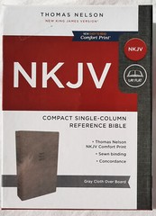 NEW King James Version (KJV)/New King James Version (NKJV) HC & Softcover Bibles