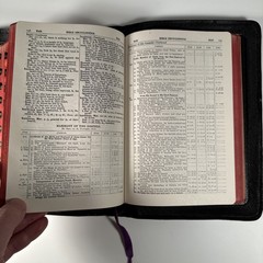 1928 The Marked Holy Bible Self Pronouncing Winston International Leather Gilt