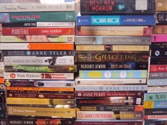 Big RANDOM MIX Lot 30 Trade Size PB Fiction All Mystery,Suspense,Thriller ONLY