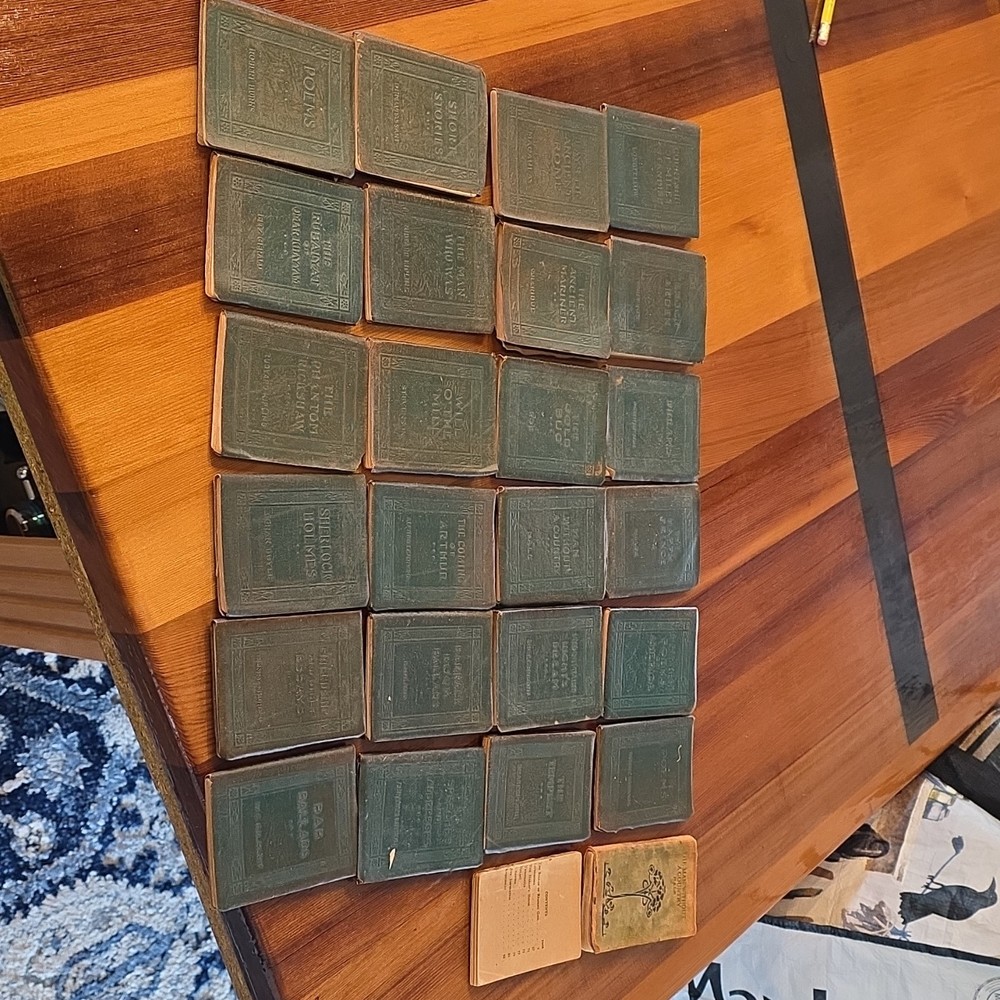 Roycroft Miniature Book Set Lot of 25 Green Cloth Poetry Literature & Fiction