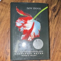 The Twilight Saga New Moon Special Edition Hardcover by Stephenie Meyer