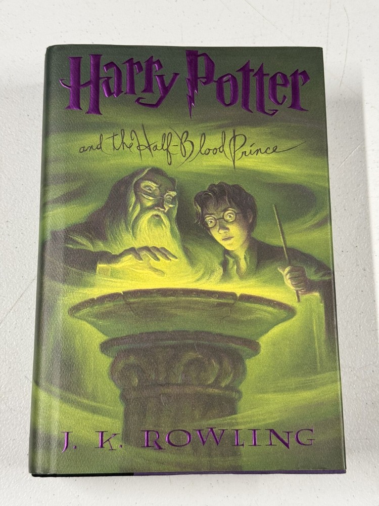2005 HARRY POTTER AND THE HALF-BLOOD PRINCE 1ST EDITION 652 PAGES LIKE NEW
