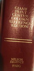 Holy Bible NKJV Giant Print Center Column Red Letter Edition Thomas Nelson 991BG
