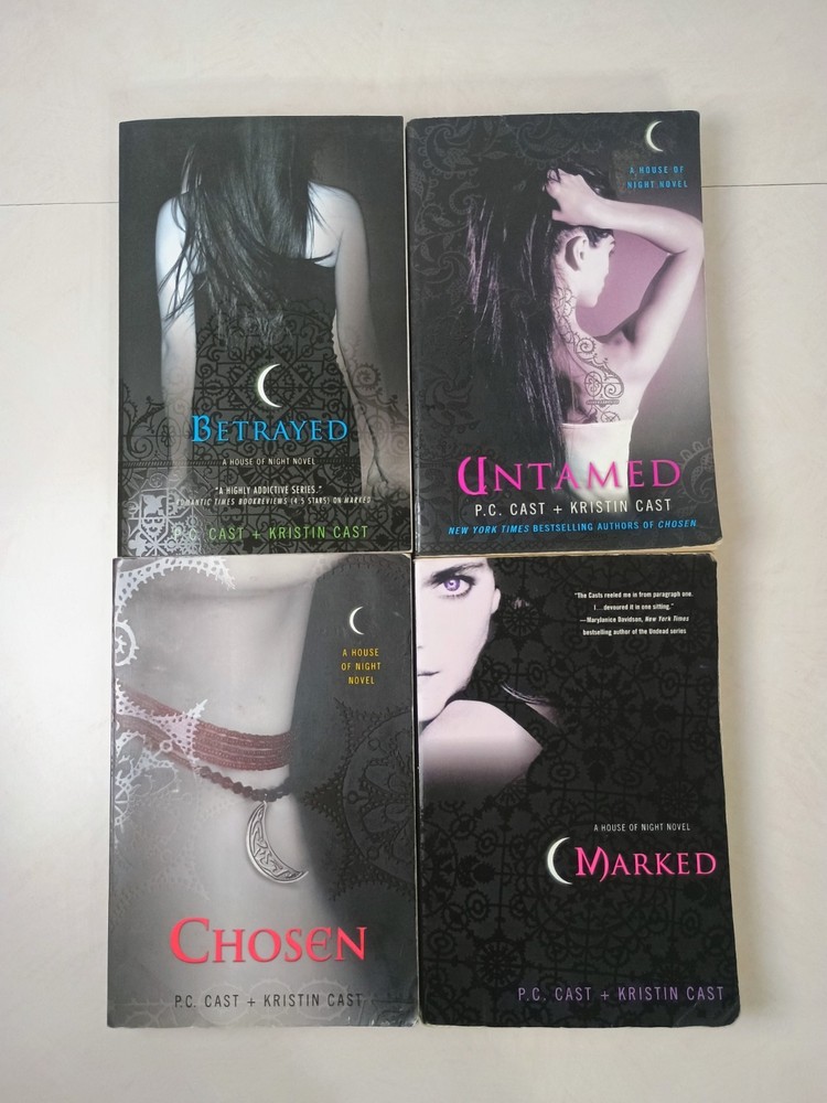 P.C. Cast & Kristin Cast – Lot of 4 – HOUSE OF NIGHT Series Books – TPB