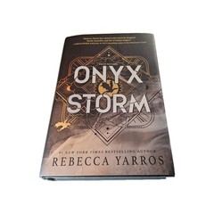 Onyx Storm (Standard Edition) by Rebecca Yarros (2025, Hardcover)