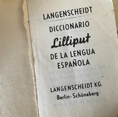 RARE! Vintage 1957 Mini Dictionary Tiny German Spanish – 640 pages
