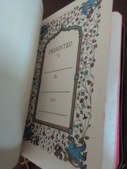 The Holy Bible Black Zipper w/ Cross Vintage Self Pronouncing Ed. World Pub.