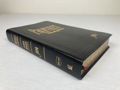 PROPHECY STUDY HOLY BIBLE NKJV JOHN HAGEE BONDED LEATHER GILT EDGING 1997 VGC!