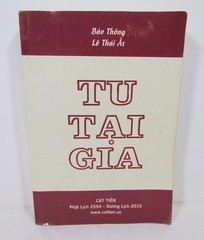 Tu Tai Gia by Bao Thong Le Thai At 2010 Cat Tien Buddhist Book 528 Pages