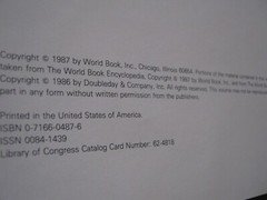 The World Book Yearbook 1987, 608 pages