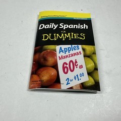 Daily Spanish for Dummies by Susana Wald