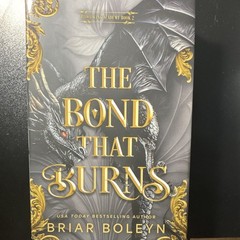 Briar Boleyn The Bond That Burns (Bloodwing Academy #2) Hardcover 2025
