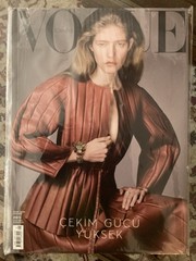 Vogue Film Supplement Hande Erçel + Vogue December 2025 Mariam de Vinzelle