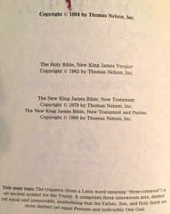 Holy Bible NKJV Giant Print Center Column Red Letter Edition Thomas Nelson 991BG