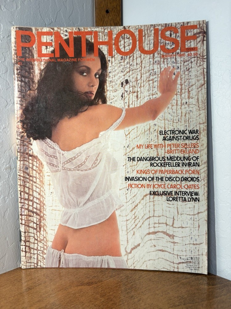 Penthouse Magazine March 1980 w Centerfold Poster Mary Knight Loretta Lynn