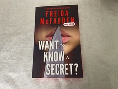 Like New! Lot of 5 Mystery Thrillers Freida McFadden PB Books w/ The Intruder