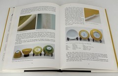 Allen’s Authentication of Later Chinese Porcelain 1796 AD-1999 AD by A. J. Allen