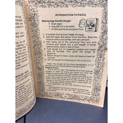 Vintage Cookbook 1978 Cooking Ideas, Softcover 572 Pages