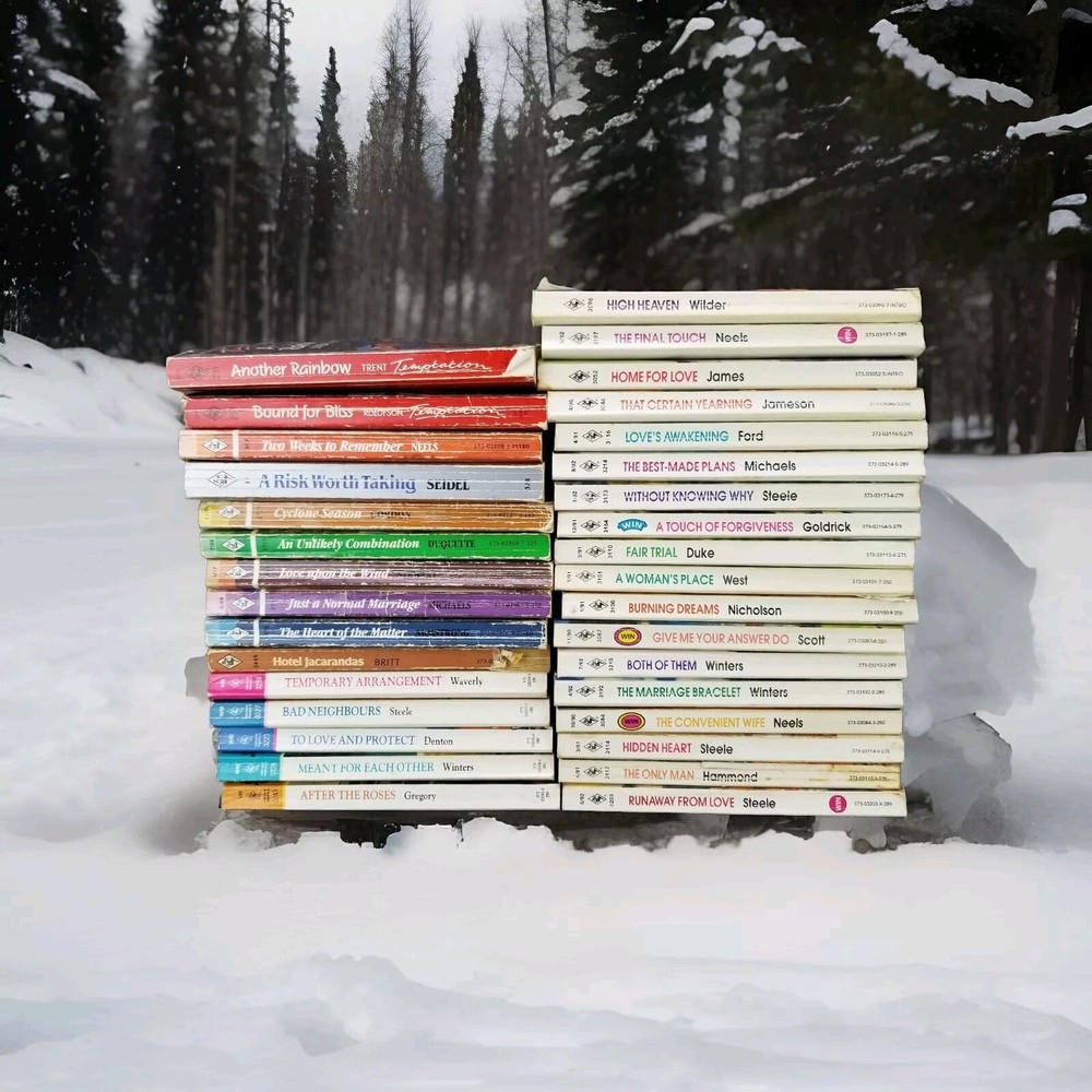 ✅Lot of 33 VTG Harlequin Romance PB Books Fantasy/Romantic/Erotica/out of print
