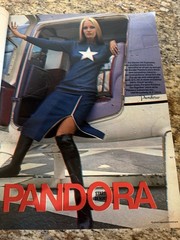Vtg Seventeen November 1970 Cover Model Shelly Hack 216 Pages 50 Cents