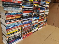 Lot of 10 Pounds Mystery Large Trade Paperback Books Suspense Thriller Crime MIX