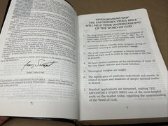 The Expositor’s Study Bible KJV Jimmy Swaggart 2005 Black Leather Concordance