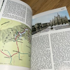 1969 A TRIP TO ITALY 128 Pages Different Itineraries ITALIAN STATE TOURISM Dept