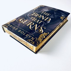 New: THE BOND THAT BURNS (Target Exclusive Edition) – Briar Boleyn, Hardcover