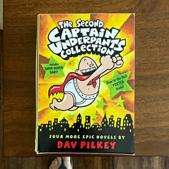The Second Captain Underpants Collection Box Set Illustrated + Poster Dav Pilkey