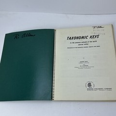 Taxonomic Keys by Samuel Eddy A.C. Hodson Softcover/Spiral 3rd Ed. 1962